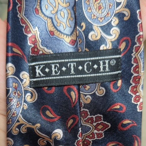 Ketch Paisley Neck Tie Elegant Moody Grey Silver Cream Crimson Chic Polyester - Picture 7 of 13